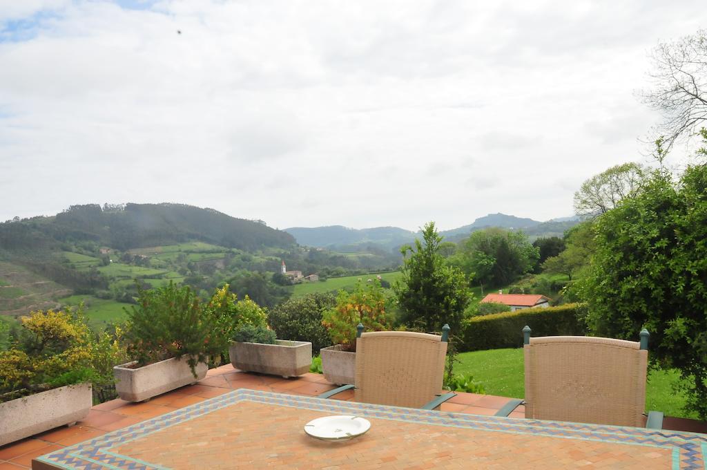 Casa Rural Llugaron I Miravalles Exteriér fotografie
