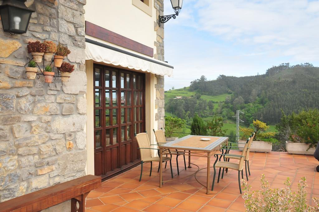 Penzion Casa Rural Llugaron I Miravalles Exteriér fotografie